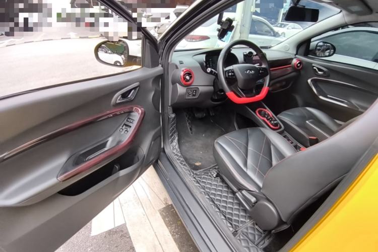 Used Chery QQ Little Ant 2022 Revised Version Sweet Pink Edition Half-Sugar Version Lithium Iron Phosphate 30.7 kWh 30 kW 301 km Driver Seat