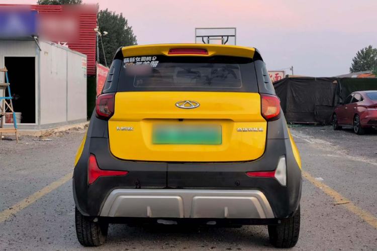 Used Chery QQ Little Ant 2022 Revised Version Sweet Pink Edition Half-Sugar Version Lithium Iron Phosphate 30.7 kWh 30 kW 301 km Exterior 11