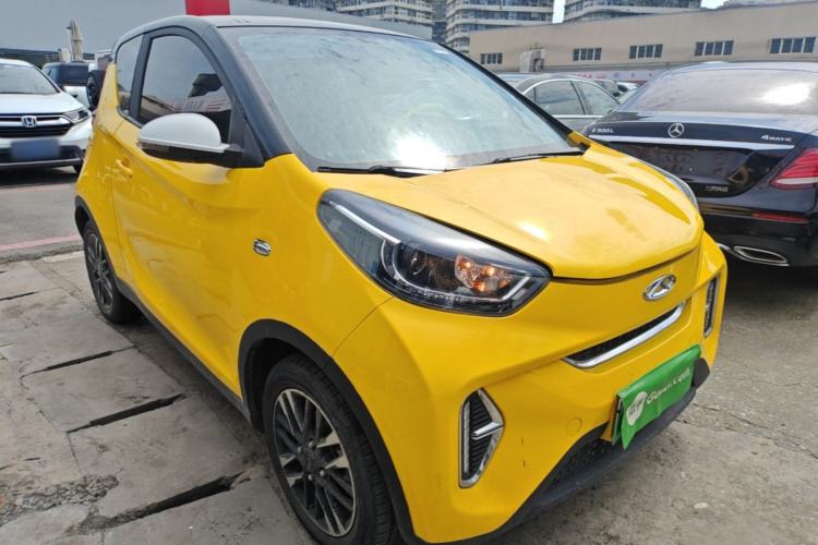 Used Chery QQ Little Ant 2022 Sweet Pink Edition Half-Sugar Version 3-Cell Lithium 30kW 301km Front Right 45 Deg