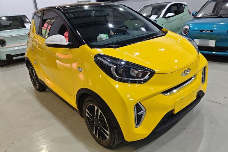 Used Chery QQ Little Ant 2022 Sweet Pink Edition Half-Sugar Version Lithium Iron Phosphate 30 kW 301 km Front Right 45 Deg