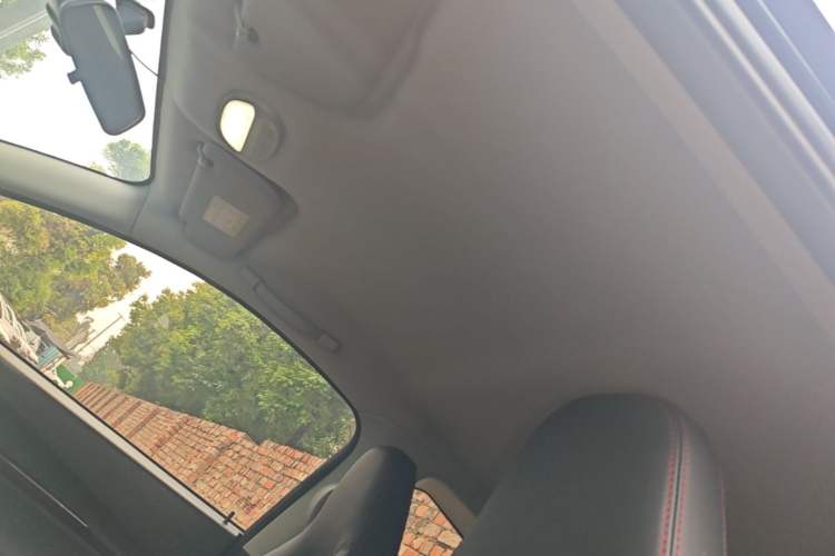 Used Chery QQ Little Ant 2022 Sweet Pink Edition Half-Sugar Version 3-Cell Lithium 30kW 301km Headliner