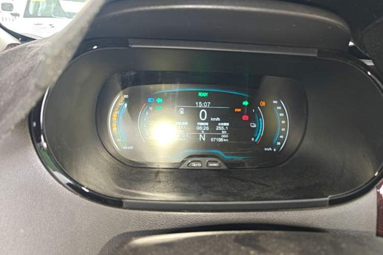 Used Chery QQ Little Ant 2022 Revised Version Sweet Pink Edition Half-Sugar Version Lithium Iron Phosphate 30.7 kWh 30 kW 301 km Instrument Cluster