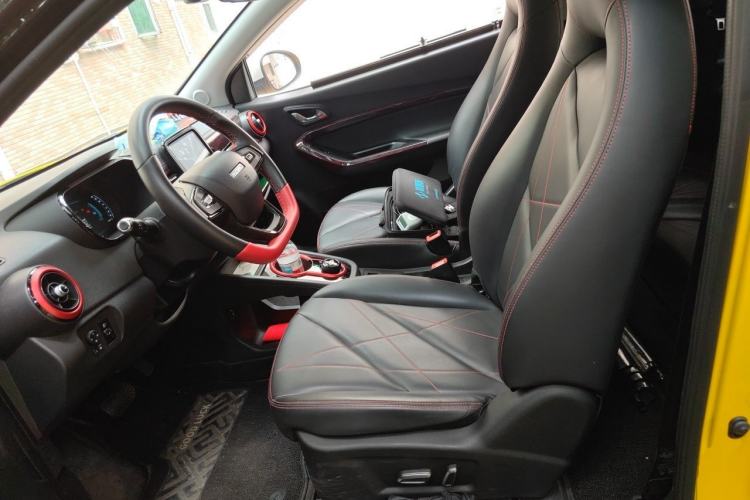 Used Chery QQ Little Ant 2022 Sweet Pink Edition Half-Sugar Version Lithium Iron Phosphate 30 kW 301 km Left Front Seat