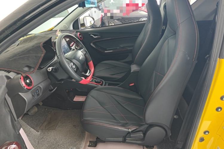 Used Chery QQ Little Ant 2022 Revised Version Sweet Pink Edition Half-Sugar Version Lithium Iron Phosphate 30.7 kWh 30 kW 301 km Left Front Seat