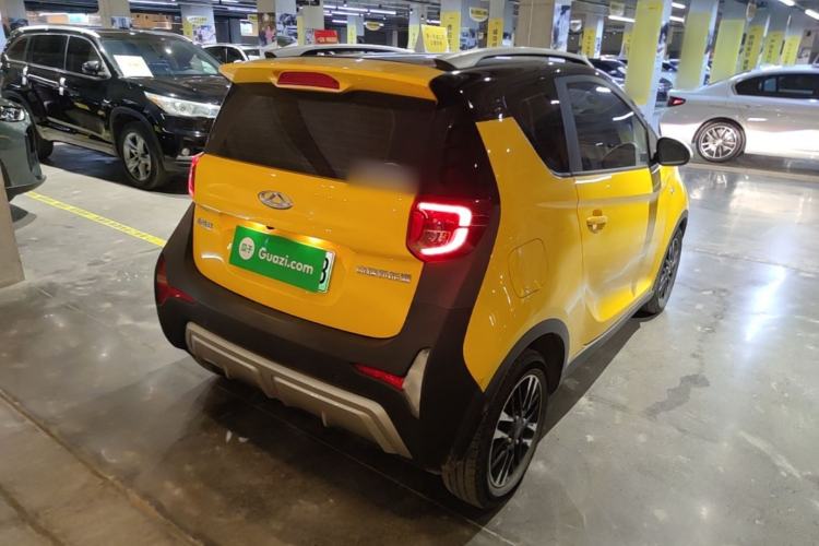 Used Chery QQ Little Ant 2022 Updated Version Sweet Pink Edition Full-Sugar Version 30.6 kWh 30 kW 301 km Rear Right 45 Deg