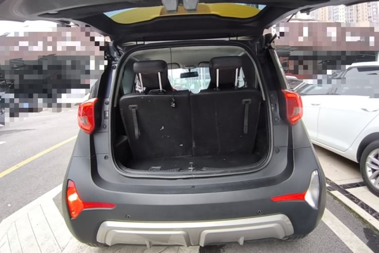 Used Chery QQ Little Ant 2022 Revised Version Sweet Pink Edition Half-Sugar Version Lithium Iron Phosphate 30.7 kWh 30 kW 301 km Trunk