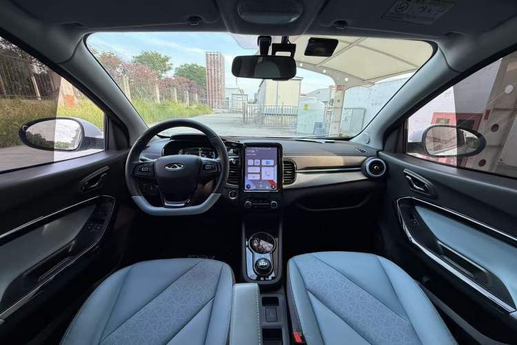 Used Chery QQ Little Ant 2023 251km True Love Edition Lithium Iron Phosphate Exterior 8