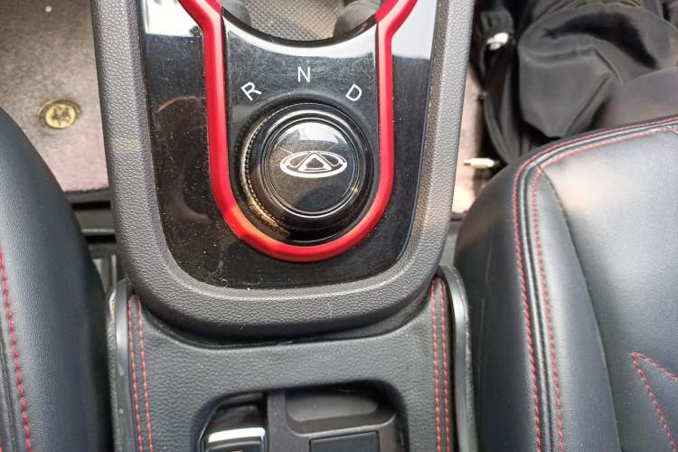 Used Chery QQ Little Ant 2023 251km Love Edition Lithium Iron Phosphate Gear Lever