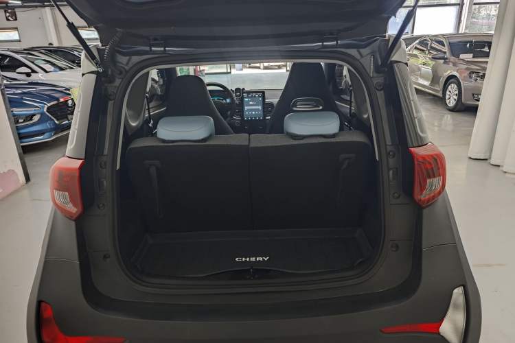 Used Chery QQ Little Ant 2023 251km True Love Edition Lithium Iron Phosphate Interior 9