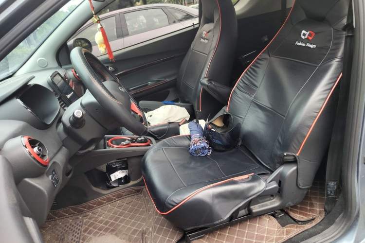 Used Chery QQ Little Ant 2023 251km True Love Edition Lithium Iron Phosphate Left Front Seat