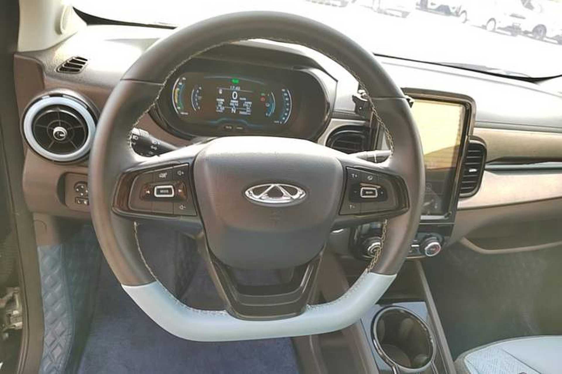 Used Chery QQ Little Ant 2023 251km True Love Edition Lithium Iron Phosphate Steering Wheel