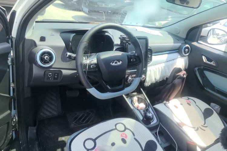 Used Chery QQ Little Ant 2023 251km True Love Edition Lithium Iron Phosphate Steering Wheel