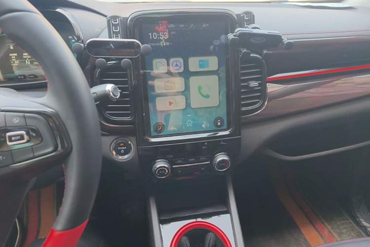Used Chery QQ Little Ant 2023 251km True Love Edition Lithium Iron Phosphate Audio And AC Panel