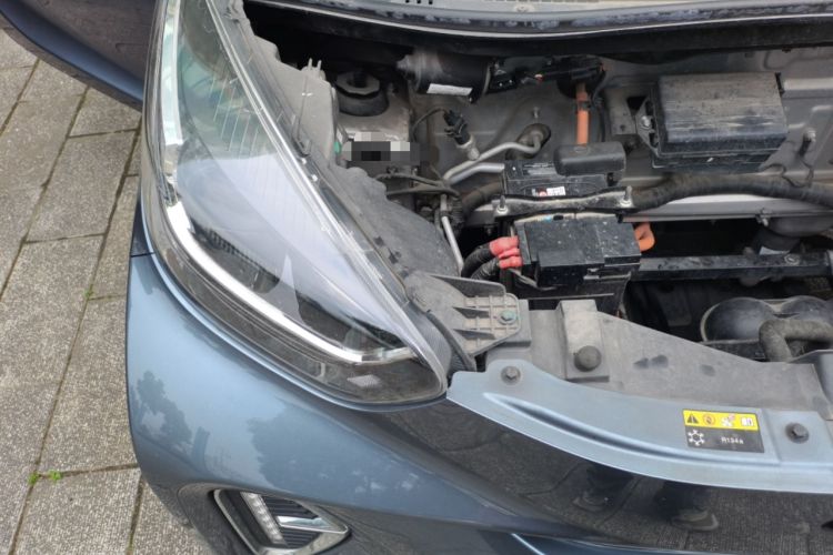 Used Chery QQ Little Ant 2023 251km True Love Edition Lithium Iron Phosphate Engine Bay Right
