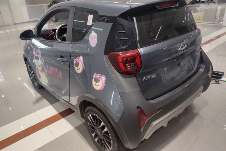 Used Chery QQ Little Ant 2023 251km True Love Edition Lithium Iron Phosphate Exterior 2