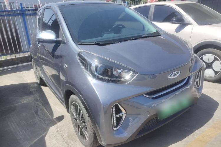 Used Chery QQ Little Ant 2023 Updated Version 251 km Love Edition Lithium Iron Phosphate Front Right 45 Deg