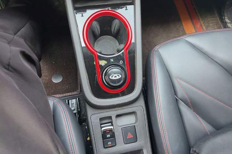 Used Chery QQ Little Ant 2023 251km True Love Edition Lithium Iron Phosphate Gear Lever
