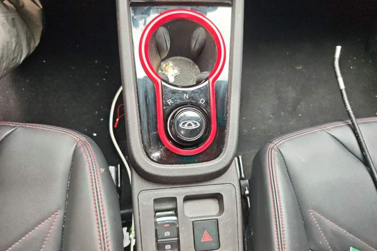 Used Chery QQ Little Ant 2023 251km True Love Edition Lithium Iron Phosphate Gear Lever