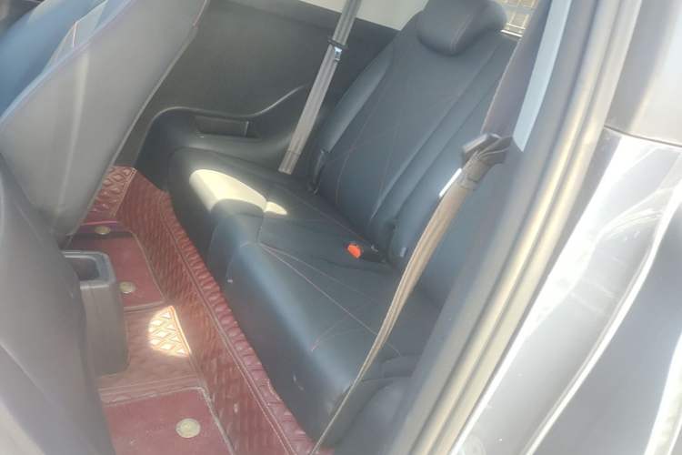 Used Chery QQ Little Ant 2023 Updated Version 251 km Love Edition Lithium Iron Phosphate Left Rear Seat