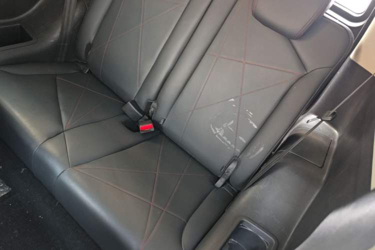 Used Chery QQ Little Ant 2023 251km True Love Edition Lithium Iron Phosphate Left Rear Seat