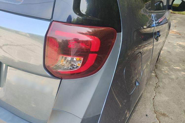 Used Chery QQ Little Ant 2023 Updated Version 251 km Love Edition Lithium Iron Phosphate Right Rear Taillight