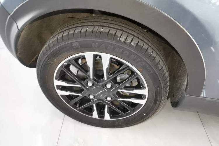 Used Chery QQ Little Ant 2023 301km True Love Plus Version Ternary Lithium Right Rear Wheel Hub