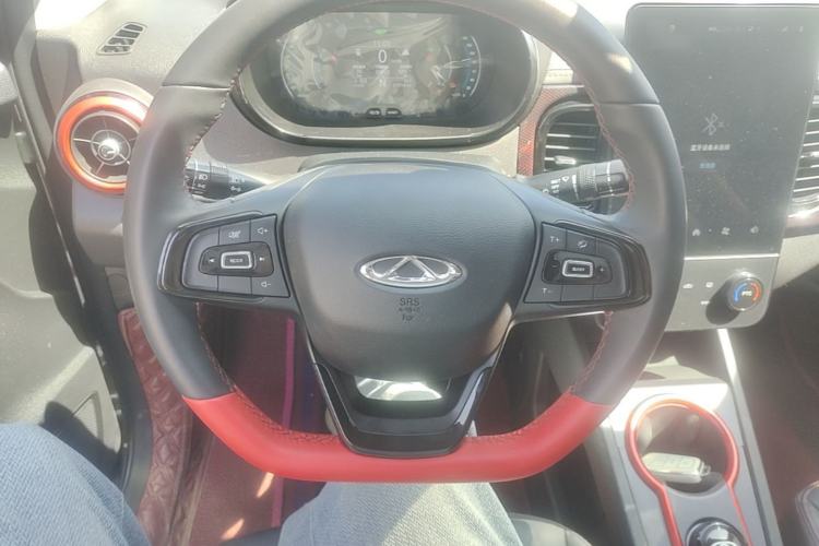 Used Chery QQ Little Ant 2023 Updated Version 251 km Love Edition Lithium Iron Phosphate Steering Wheel