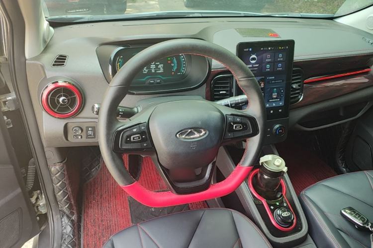 Used Chery QQ Little Ant 2023 Updated Version 251 km Love Edition Lithium Iron Phosphate Steering Wheel