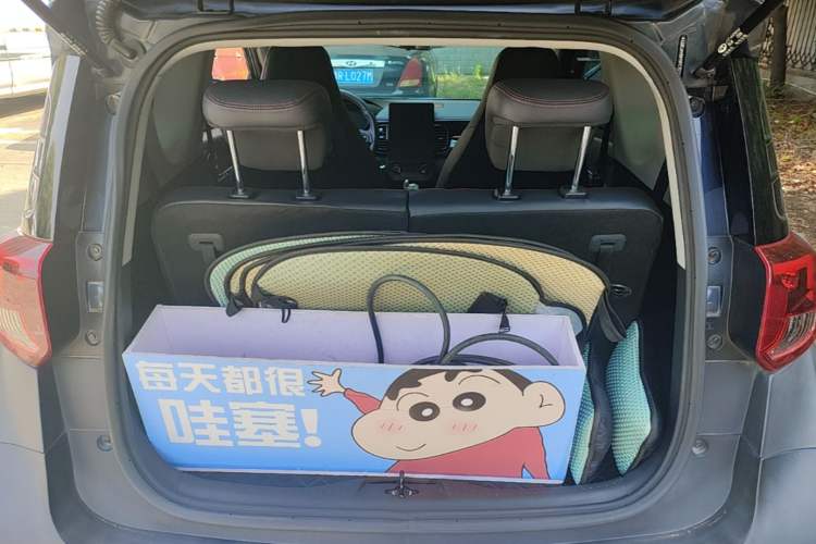 Used Chery QQ Little Ant 2023 Updated Version 251 km Love Edition Lithium Iron Phosphate Trunk