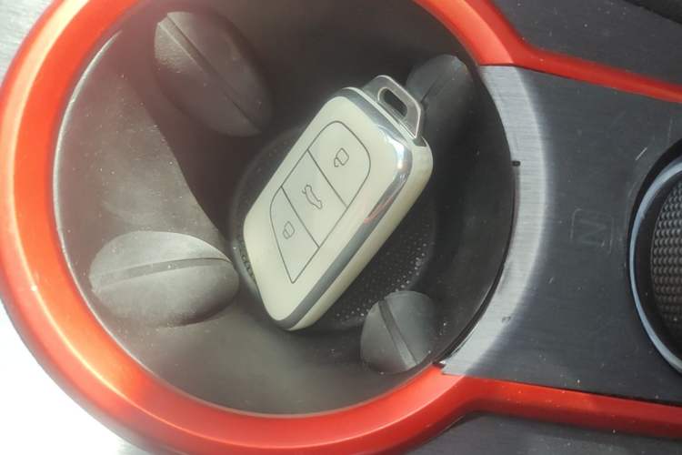 Used Chery QQ Little Ant 2023 Updated Version 251 km Love Edition Lithium Iron Phosphate Vehicle Key