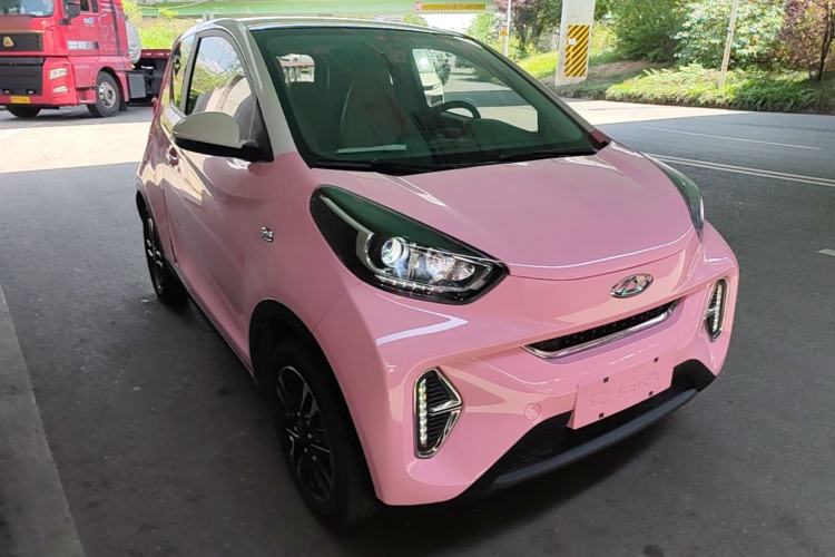 Used Chery QQ Little Ant 2023 251km True Love Edition Lithium Iron Phosphate Front Right 45 Deg
