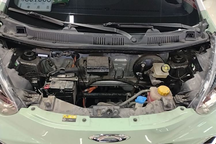 Used Chery QQ Little Ant 2023 251km True Love Edition Lithium Iron Phosphate Engine Bay