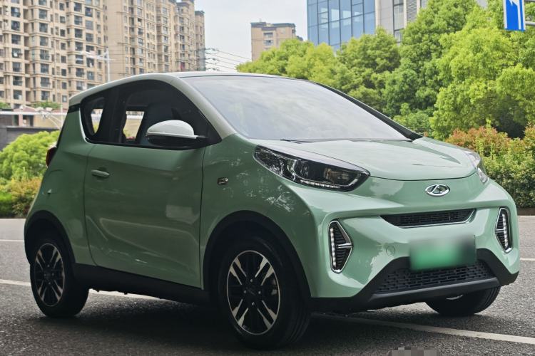 Used Chery QQ Little Ant 2023 251km True Love Edition Lithium Iron Phosphate Exterior 5