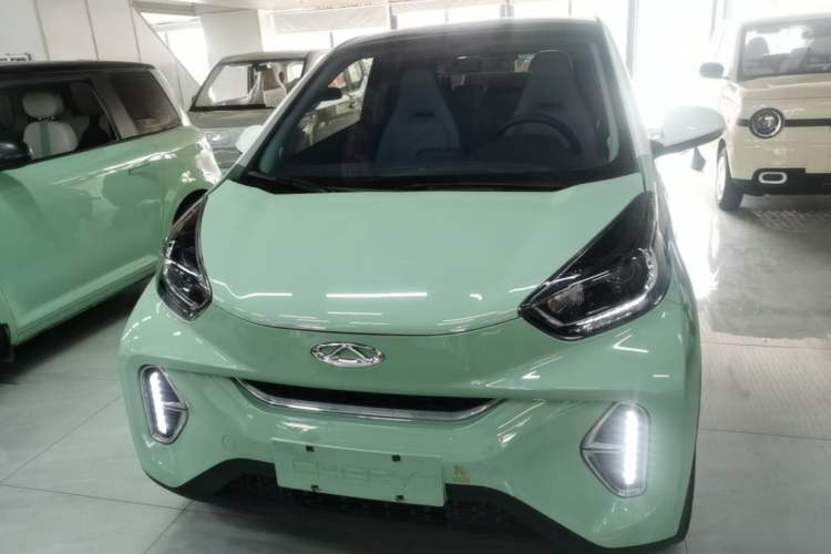 Used Chery QQ Little Ant 2023 251km True Love Edition Lithium Iron Phosphate Front