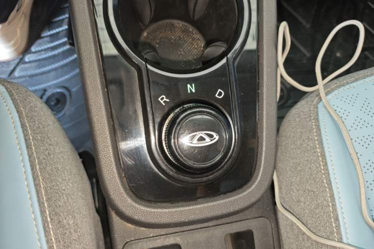 Used Chery QQ Little Ant 2023 251km True Love Edition Lithium Iron Phosphate Gear Lever