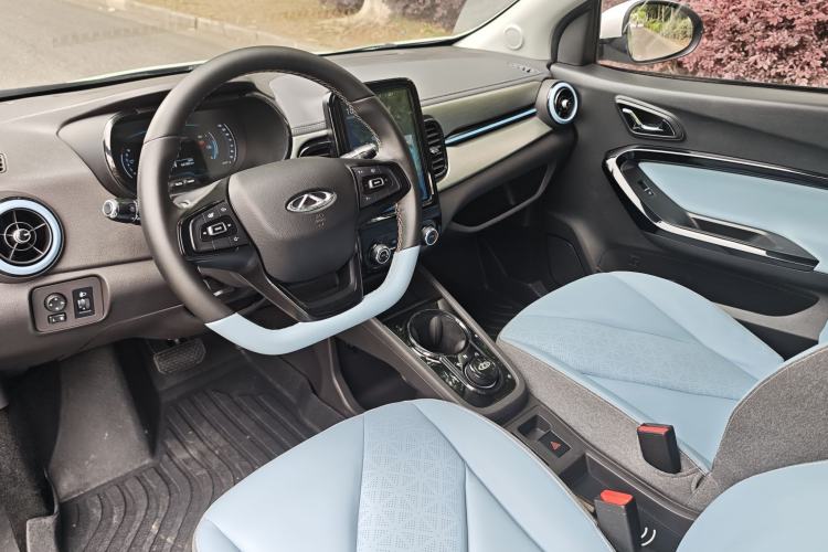 Used Chery QQ Little Ant 2023 251km True Love Edition Lithium Iron Phosphate Interior 3