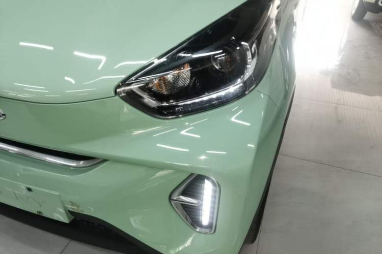 Used Chery QQ Little Ant 2023 251km True Love Edition Lithium Iron Phosphate Left Front Headlight
