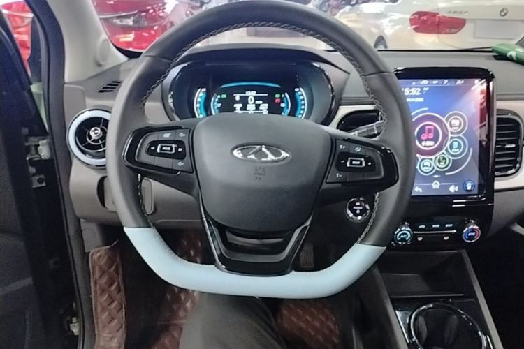Used Chery QQ Little Ant 2023 251km True Love Edition Lithium Iron Phosphate Steering Wheel