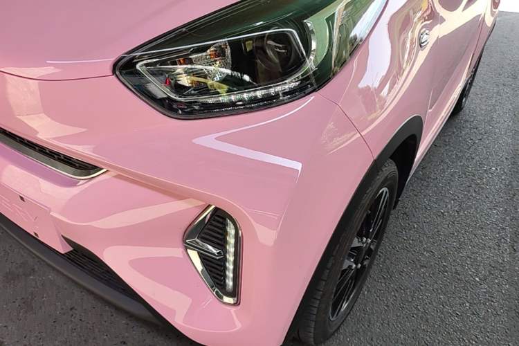 Used Chery QQ Little Ant 2023 251km True Love Edition Lithium Iron Phosphate Left Front Headlight