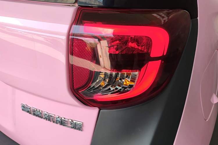 Used Chery QQ Little Ant 2023 251km True Love Edition Lithium Iron Phosphate Right Rear Taillight