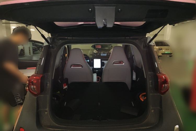 Used Chery QQ Little Ant 2023 251km True Love Edition Lithium Iron Phosphate Trunk