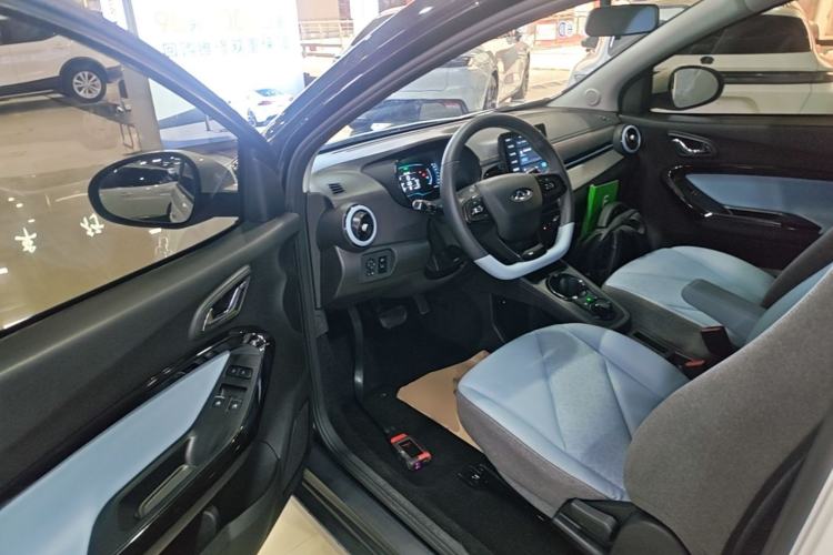 Used Chery QQ Little Ant 2023 251km True Love Edition Lithium Iron Phosphate Driver Seat