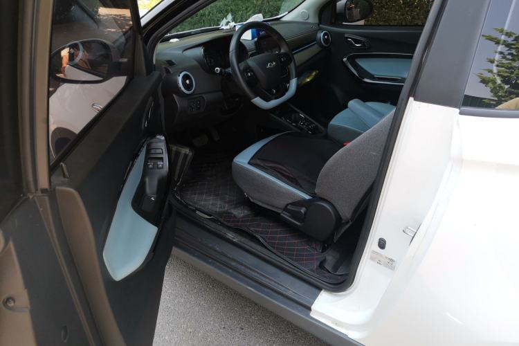 Used Chery QQ Little Ant 2023 Updated Version 251 km Love Edition Lithium Iron Phosphate Driver Seat