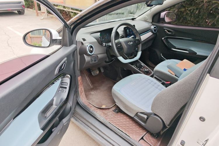 Used Chery QQ Little Ant 2023 251km True Love Edition Lithium Iron Phosphate Driver Seat
