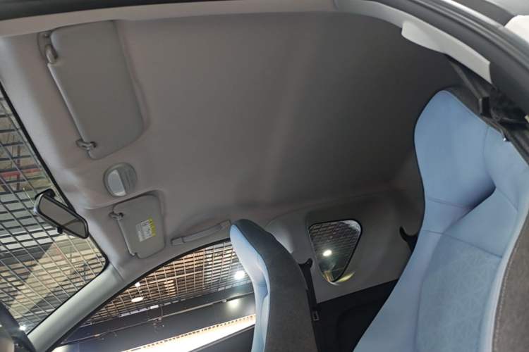 Used Chery QQ Little Ant 2023 251km True Love Edition Lithium Iron Phosphate Headliner