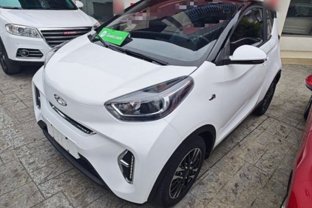 Used Chery QQ Little Ant 2023 Updated Version 251 km Love Edition Lithium Iron Phosphate