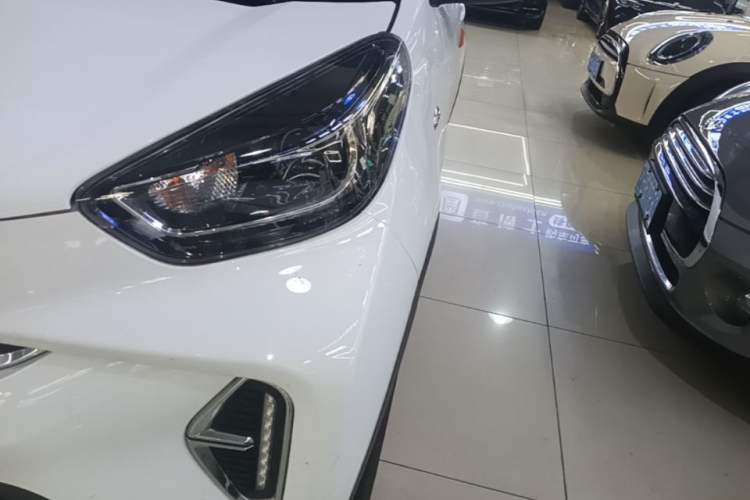 Used Chery QQ Little Ant 2023 251km True Love Edition Lithium Iron Phosphate Left Front Headlight