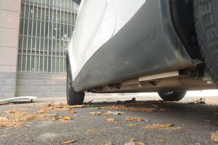 Used Chery QQ Little Ant 2023 251km True Love Edition Lithium Iron Phosphate Left Side Sill