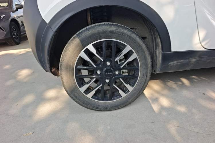 Used Chery QQ Little Ant 2023 251km True Love Edition Lithium Iron Phosphate Right Rear Wheel Hub