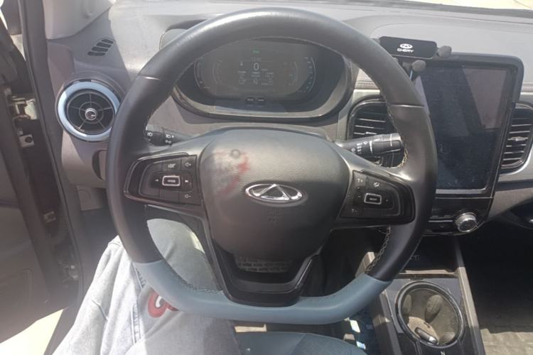 Used Chery QQ Little Ant 2023 Updated Version 251 km Love Edition Lithium Iron Phosphate Steering Wheel